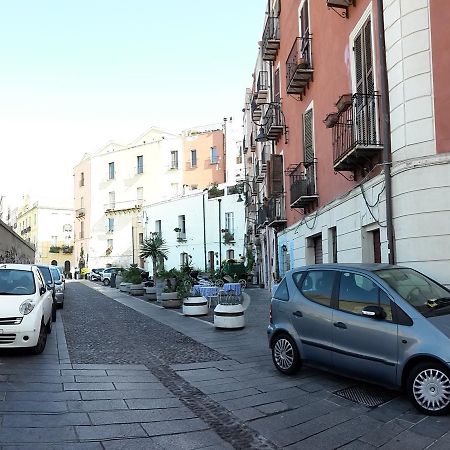 Al Castello Apartment Cagliari Luaran gambar