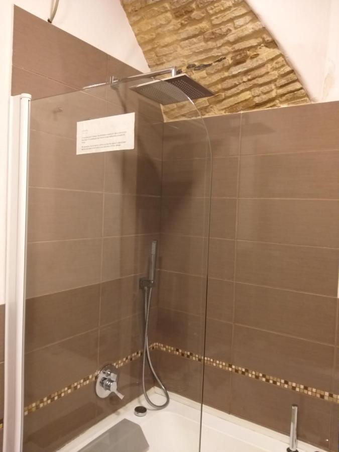 Al Castello Apartment Cagliari Luaran gambar