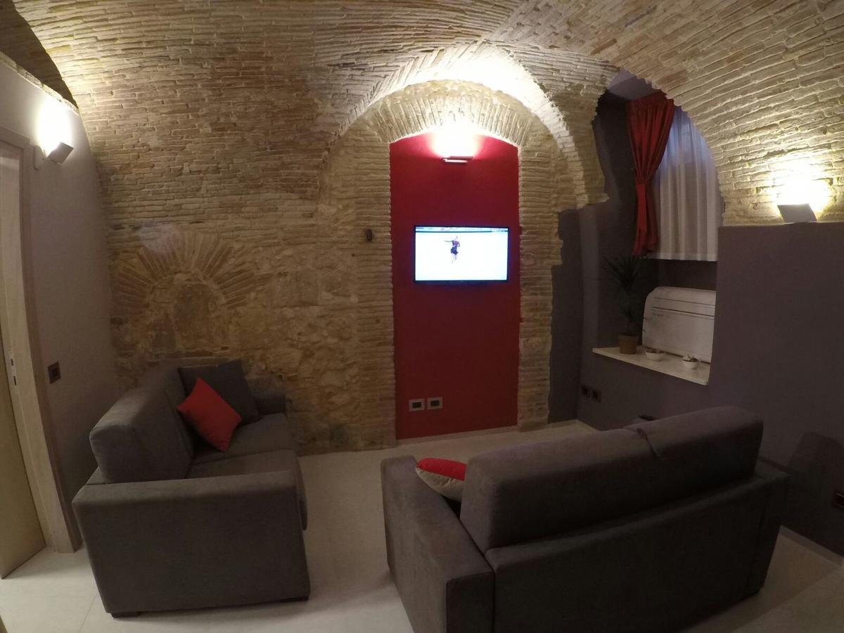 Al Castello Apartment Cagliari Luaran gambar